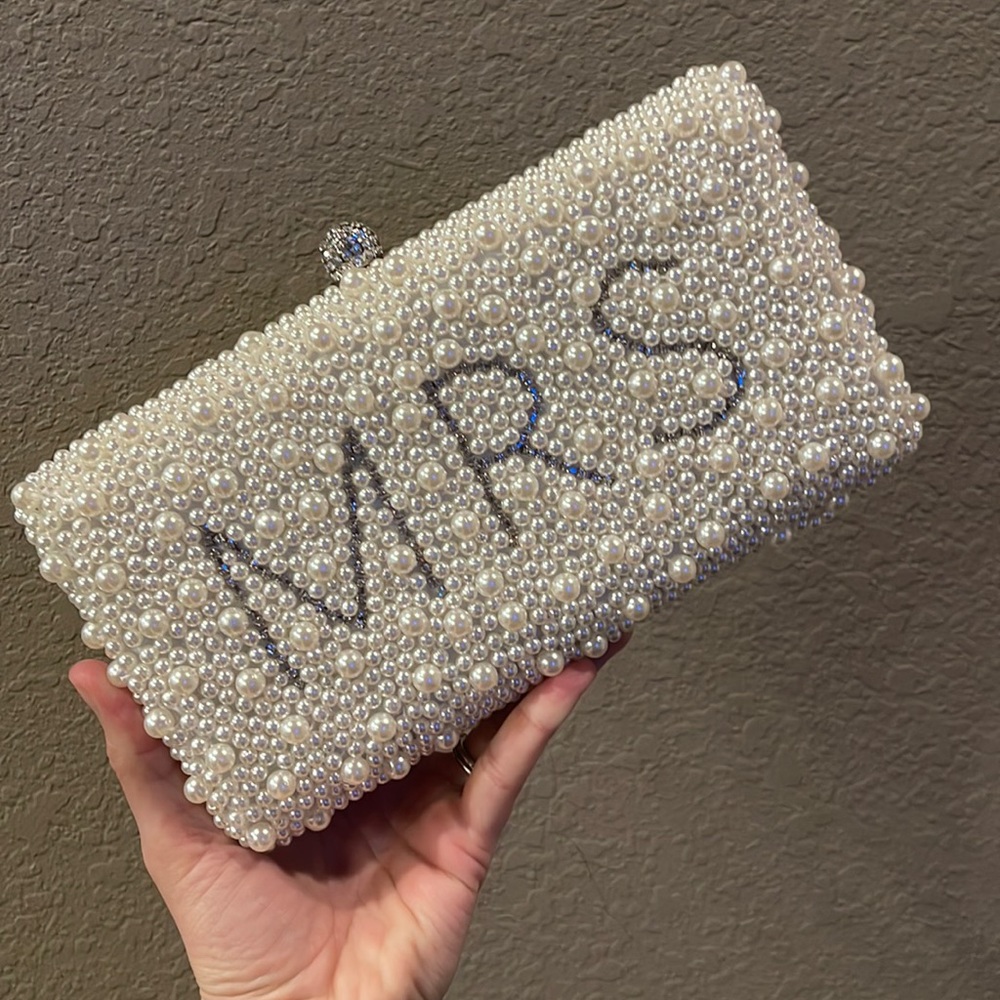Pearled MRS clutch